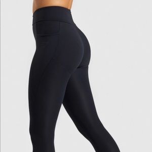 Sculpting GymShark Leggings size Small